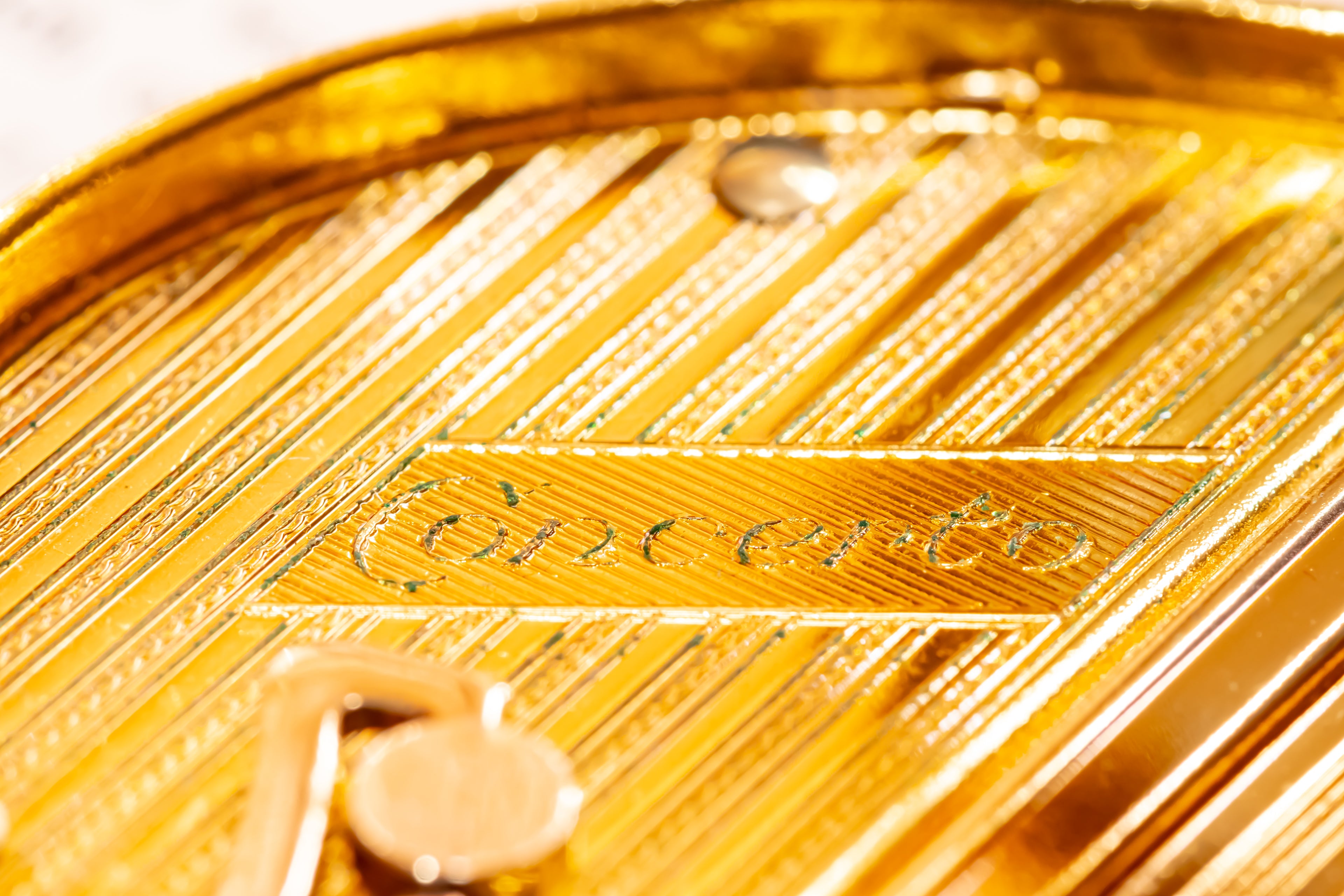 Gold Kigu Musical Powder Compact, English Enamel Vanity Compact, New