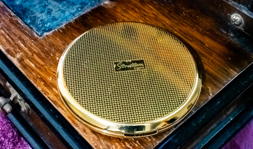 Stratton Round Black Enamel Pheasant & Rose Powder Compact, New, Made in England, Original Box