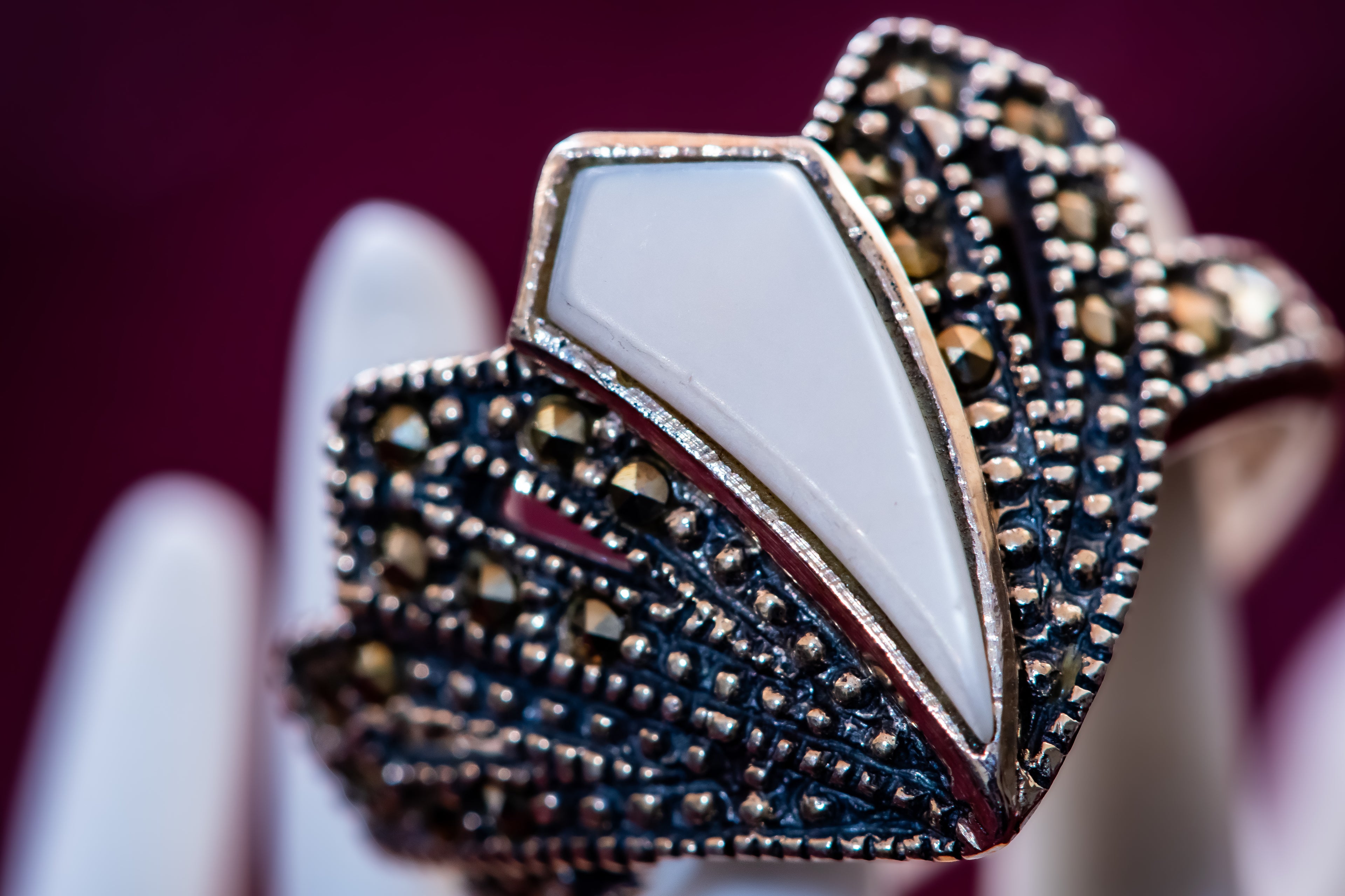 Vintage Sterling Silver Marcasite & Mother of Pearl Art Deco Shield Ring, US 5.75 / UK L½, Hallmarked, Excellent