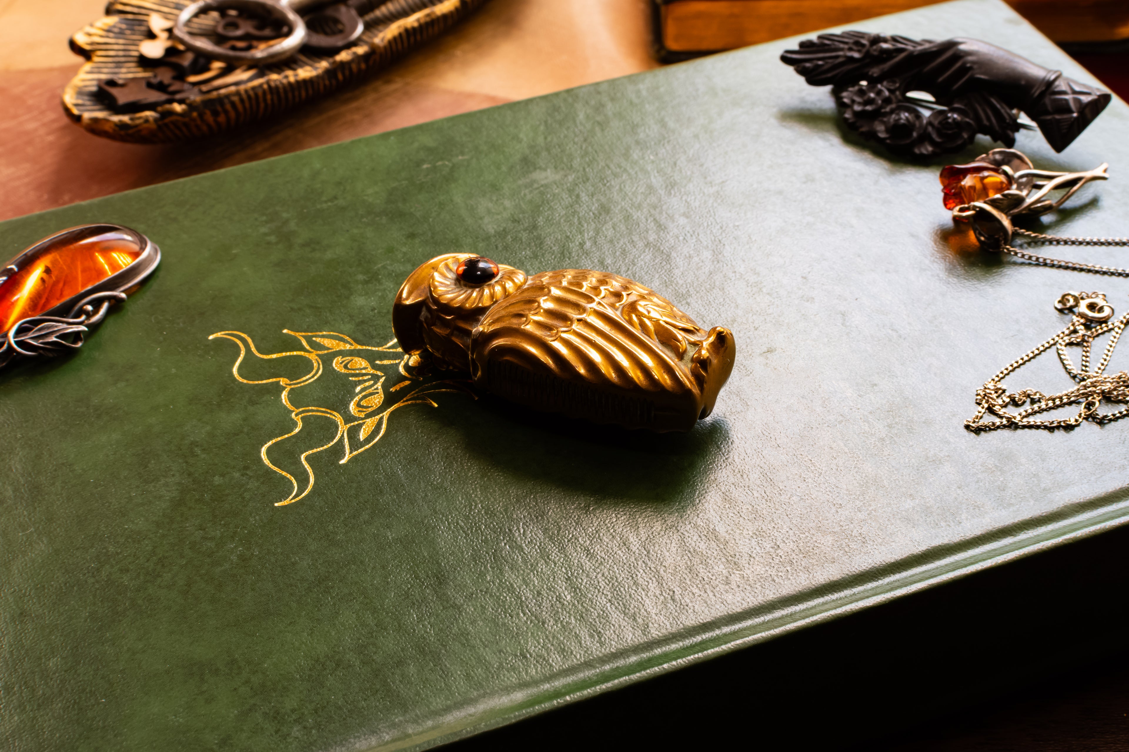 Antique Brass Owl Vesta Case