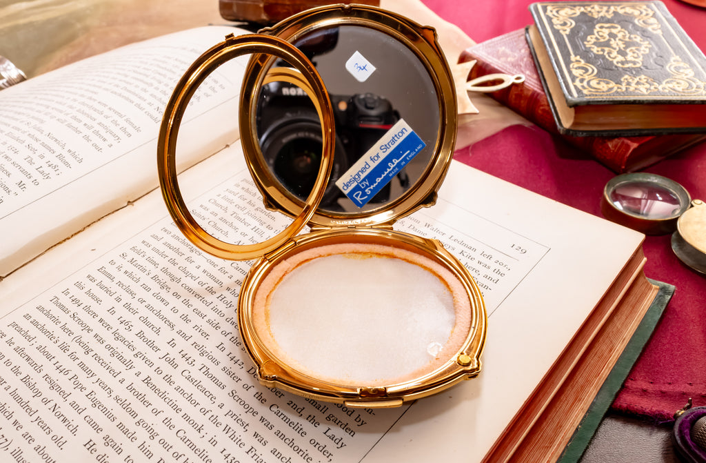 Stratton Powder Compact, English Enamel Vanity Compact, New