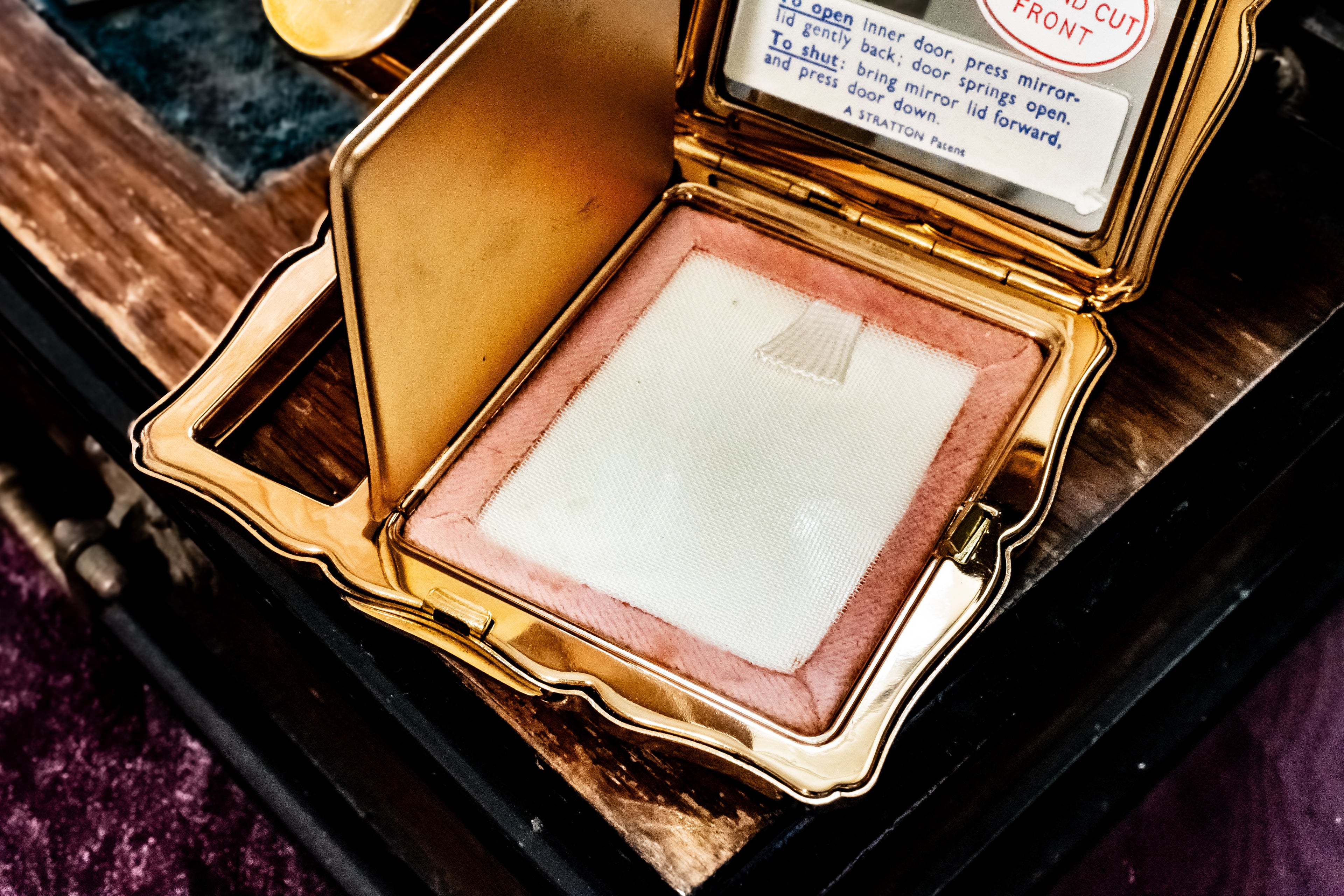 Stratton Carry-All Square Gold-Tone Powder Compact with Lipstick Holder, New, Made in England, Original Box