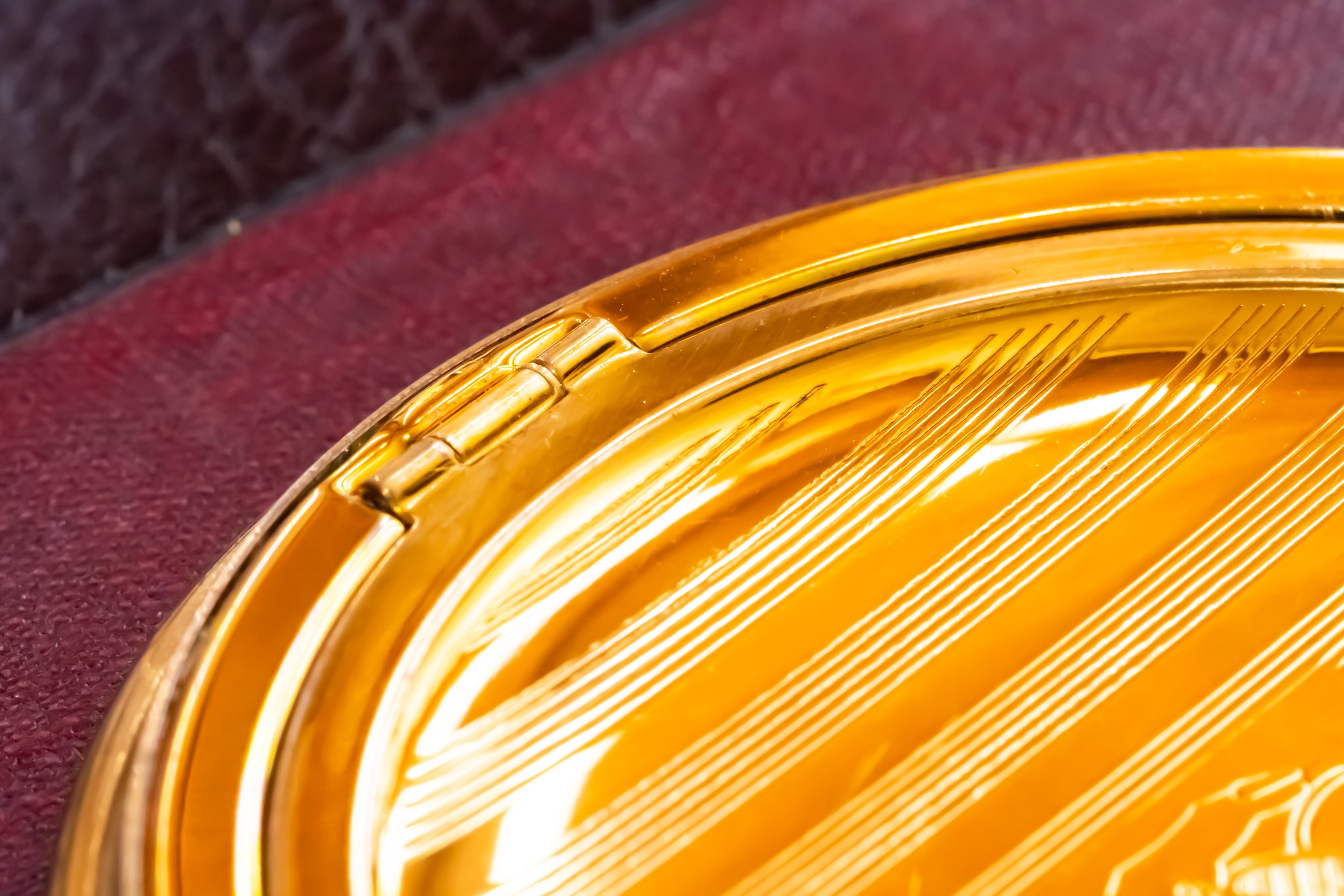 Vintage Stratton Ballerina Powder Compact, Amber Enamel, Gold-Tone, New, Original Packaging, All Accessories