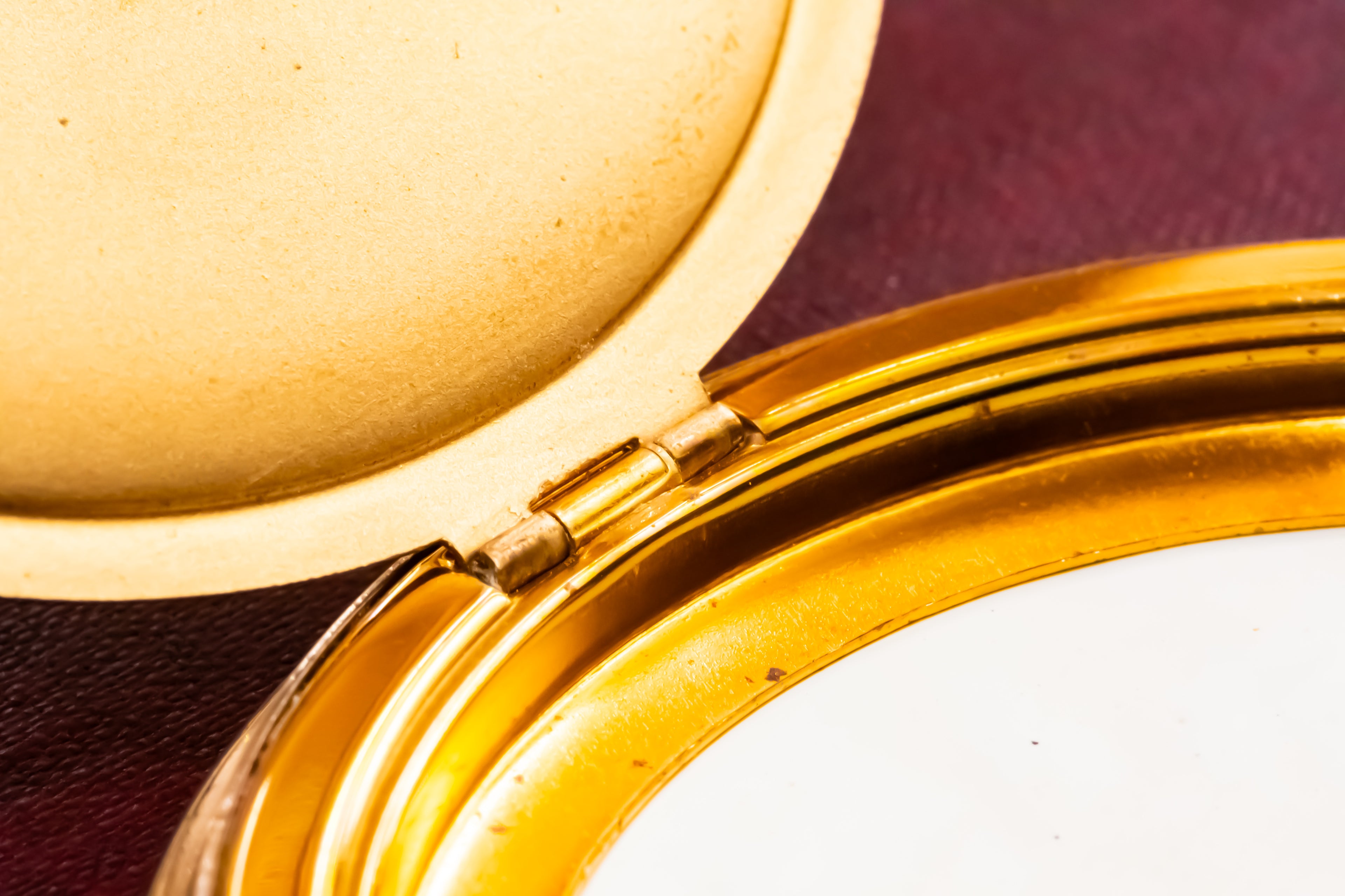 Vintage Stratton Ballerina Powder Compact, Amber Enamel, Gold-Tone, New, Original Packaging, All Accessories