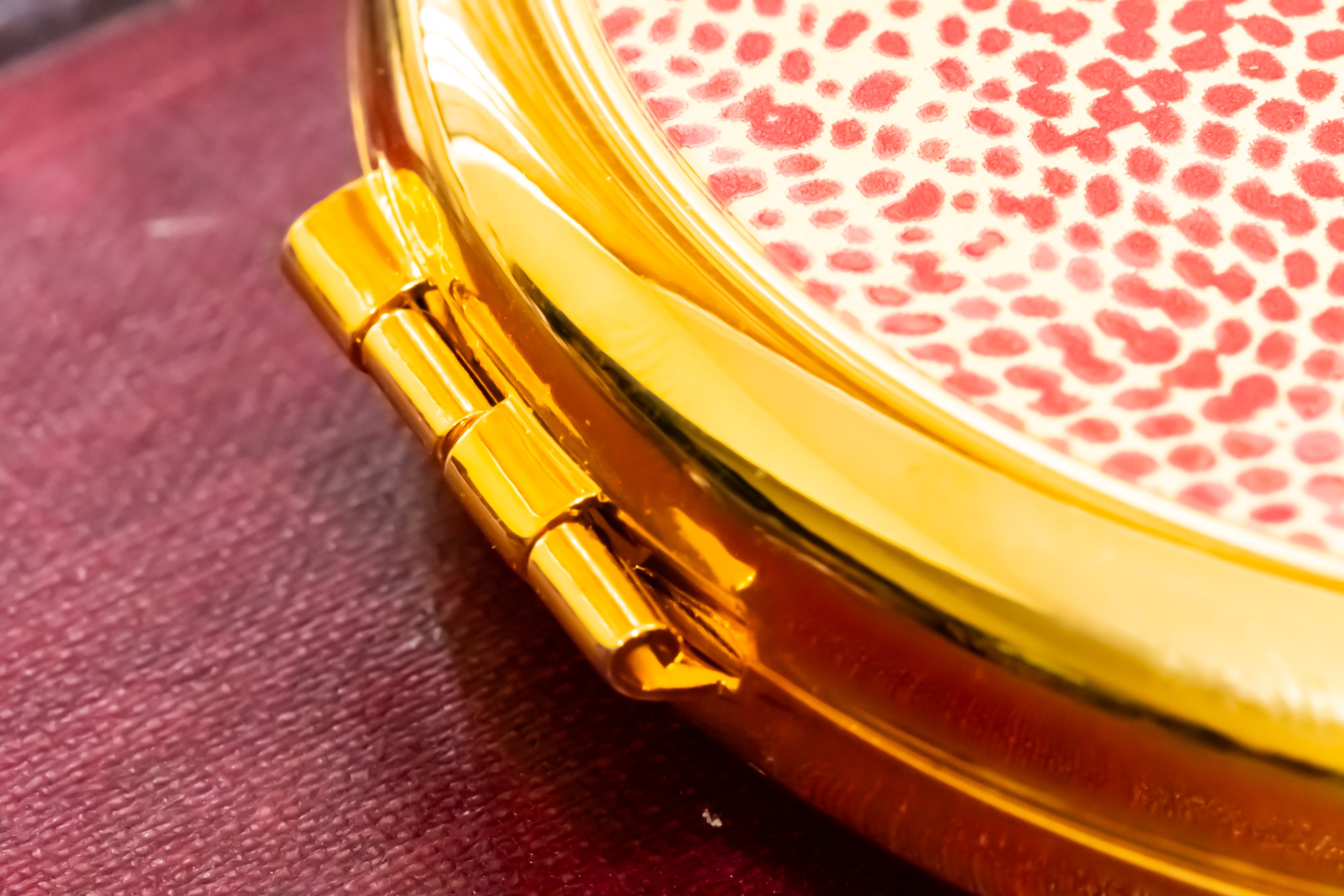 Coty L'Aimant 75th Anniversary Limited Edition Gold-Plated Powder Compact, Red & Yellow Enamel Dot Lid, Brand New in Original Box, 2002
