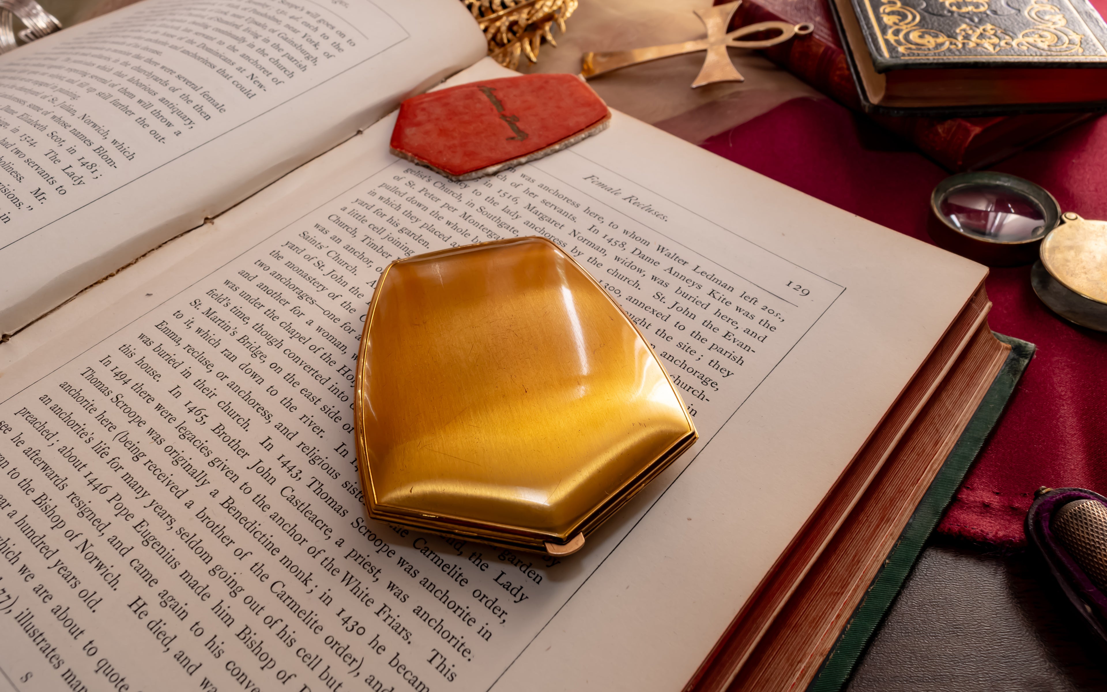 Elgin American Beauty Gold Powder Compact, Vintage Vanity Compact, NOS