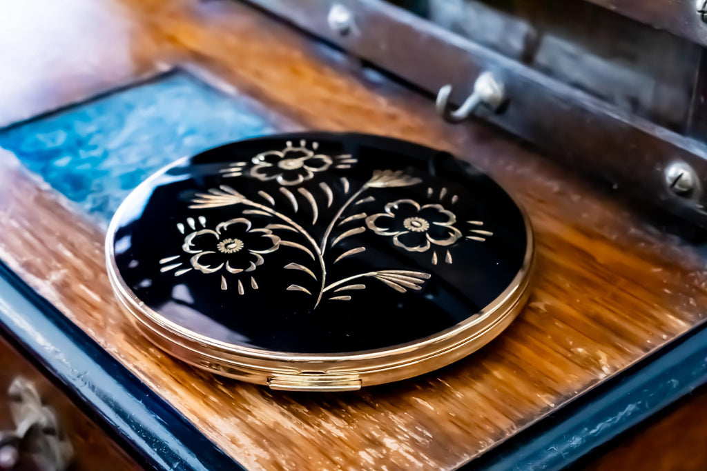 Stratton Estée Lauder Black Floral Powder Compact, Made in England (Original Box)