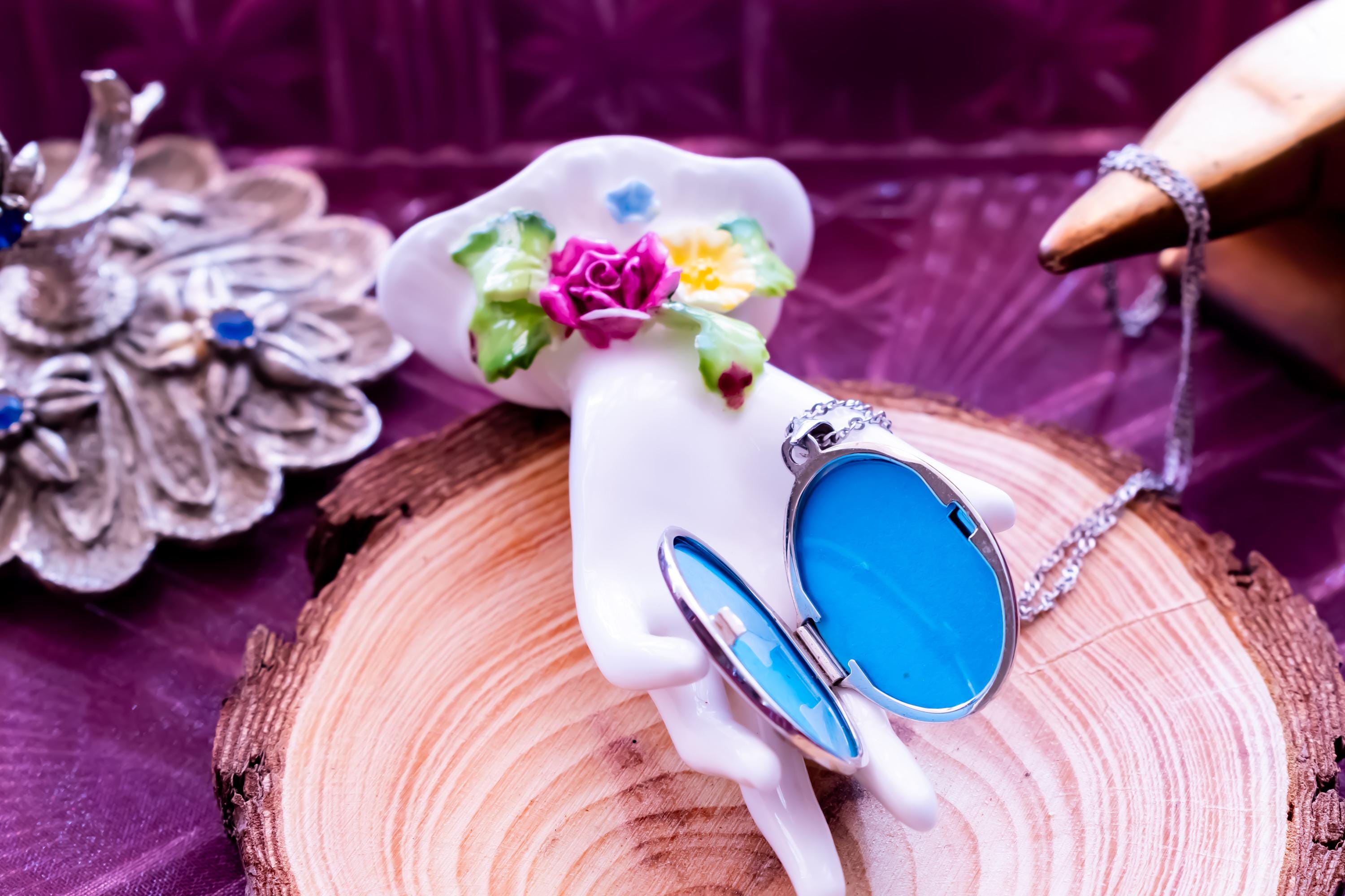 Vintage Sterling Silver Floral Locket Necklace: Dune Rose Coastal Pendant, Sea Witch Keepsake