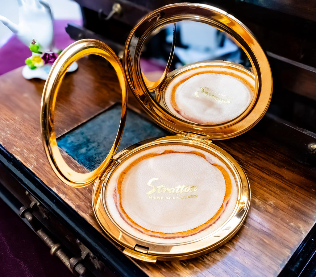 Vintage Stratton Powder Compact. Aqua Orchid Botanical Enamel, New Old Stock Vanity Relic, Shadow and Silver.