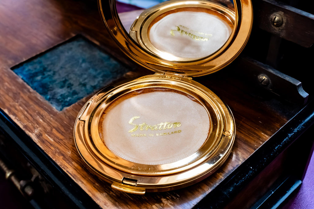 Vintage Stratton Powder Compact. Aqua Orchid Botanical Enamel, New Old Stock Vanity Relic, Shadow and Silver.