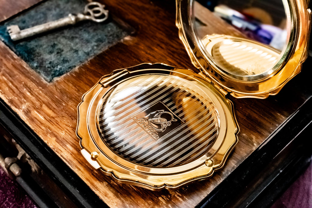 Vintage Stratton Star Base Powder Compact. Black Enamel & Gold Starburst, Midnight Vanity Relic, Shadow and Silver Vault.