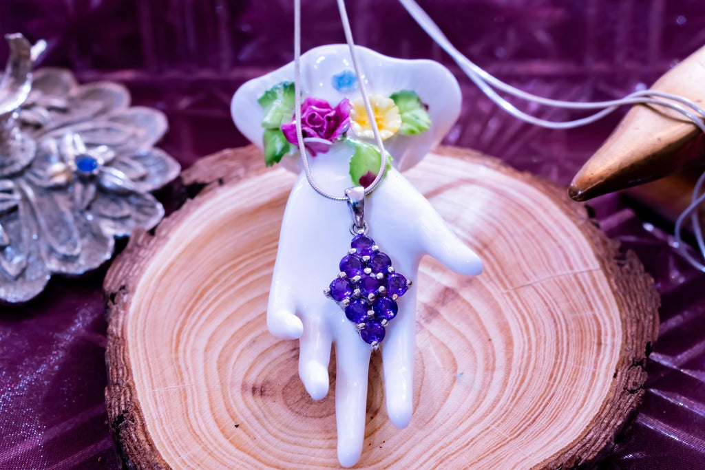 The Vault: Custom Vintage Jewelry Sourcing Commission & Curation Retainer - House of Virex