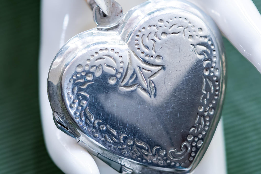 Sterling Silver Heart Locket. Etched Floral Vintage Pendant, Keepsake Necklace.