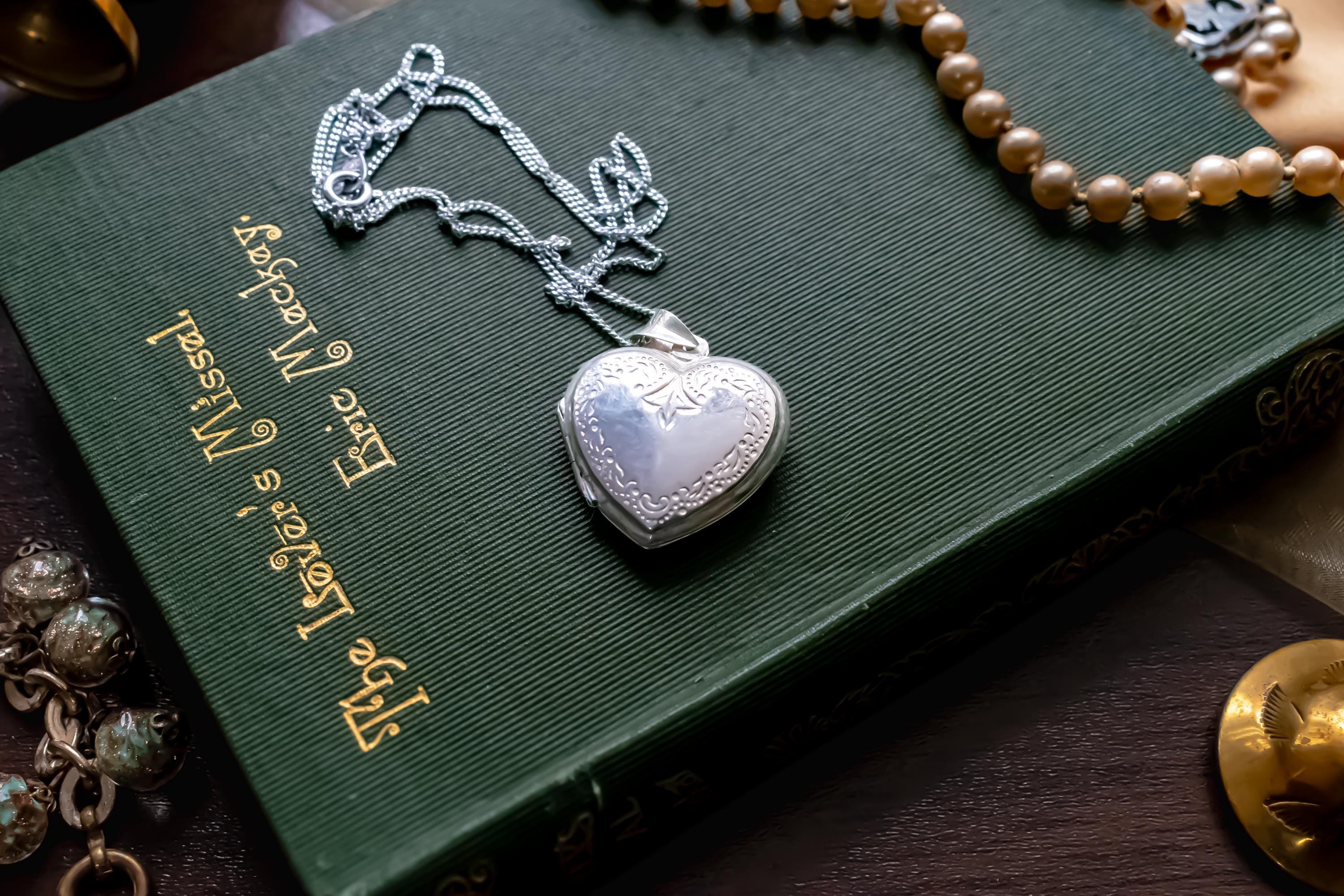 Sterling Silver Heart Locket. Etched Floral Vintage Pendant, Keepsake Necklace.