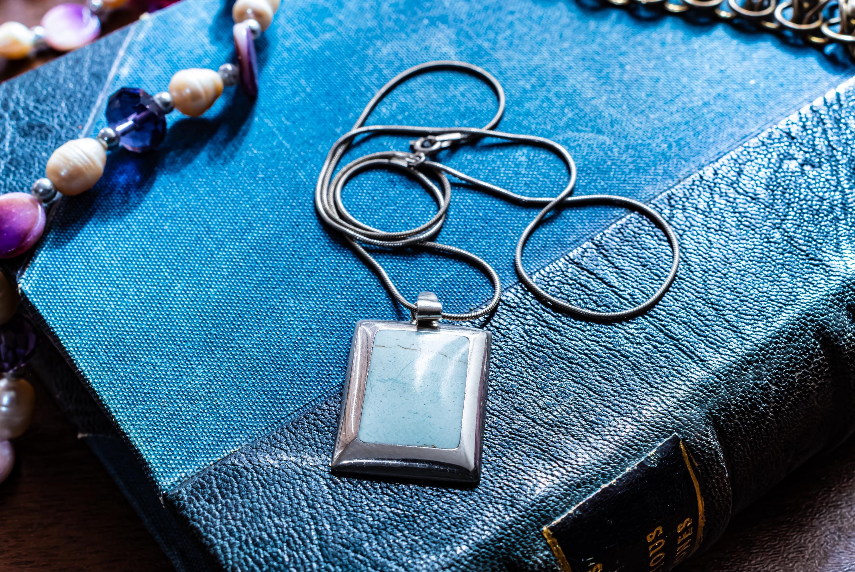 Vintage 925 Sterling Silver Turquoise Necklace, Geometric Seafoam Pendant, Snake Chain