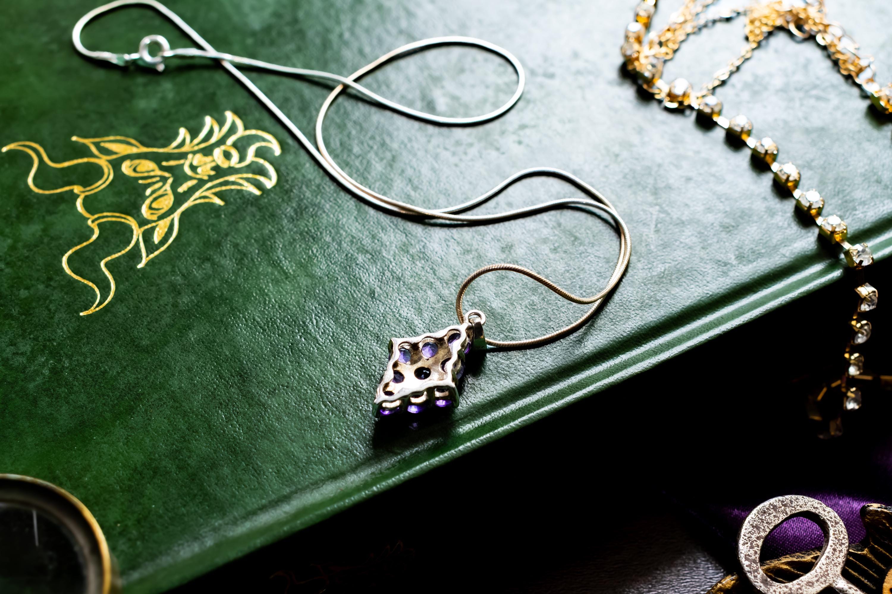 Vintage Sterling Silver Amethyst Cluster Pendant. Geometric Amulet Snake Chain.