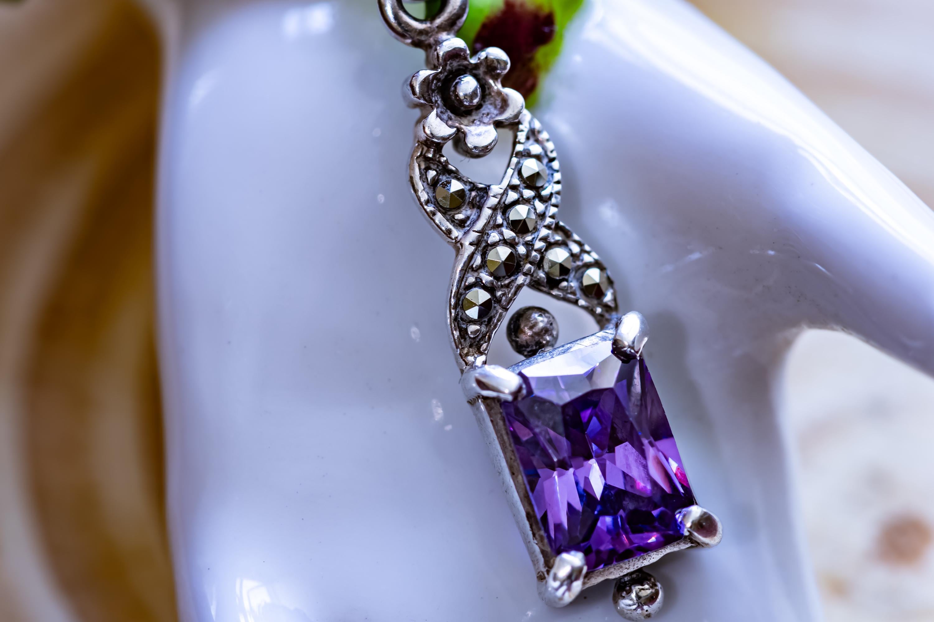 The Vault: Custom Vintage Jewelry Sourcing Commission & Curation Retainer - House of Virex
