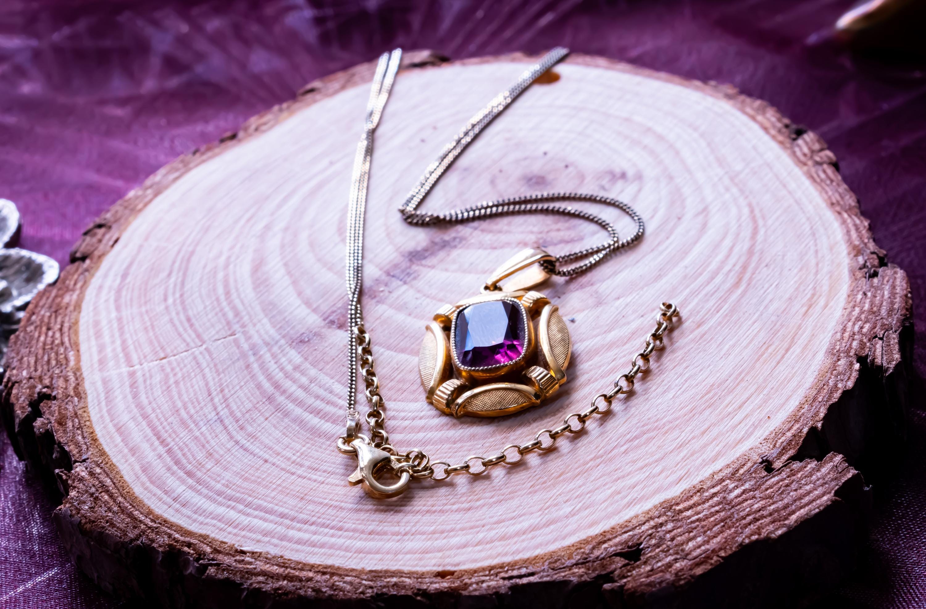 The Vault: Custom Vintage Jewelry Sourcing Commission & Curation Retainer - House of Virex