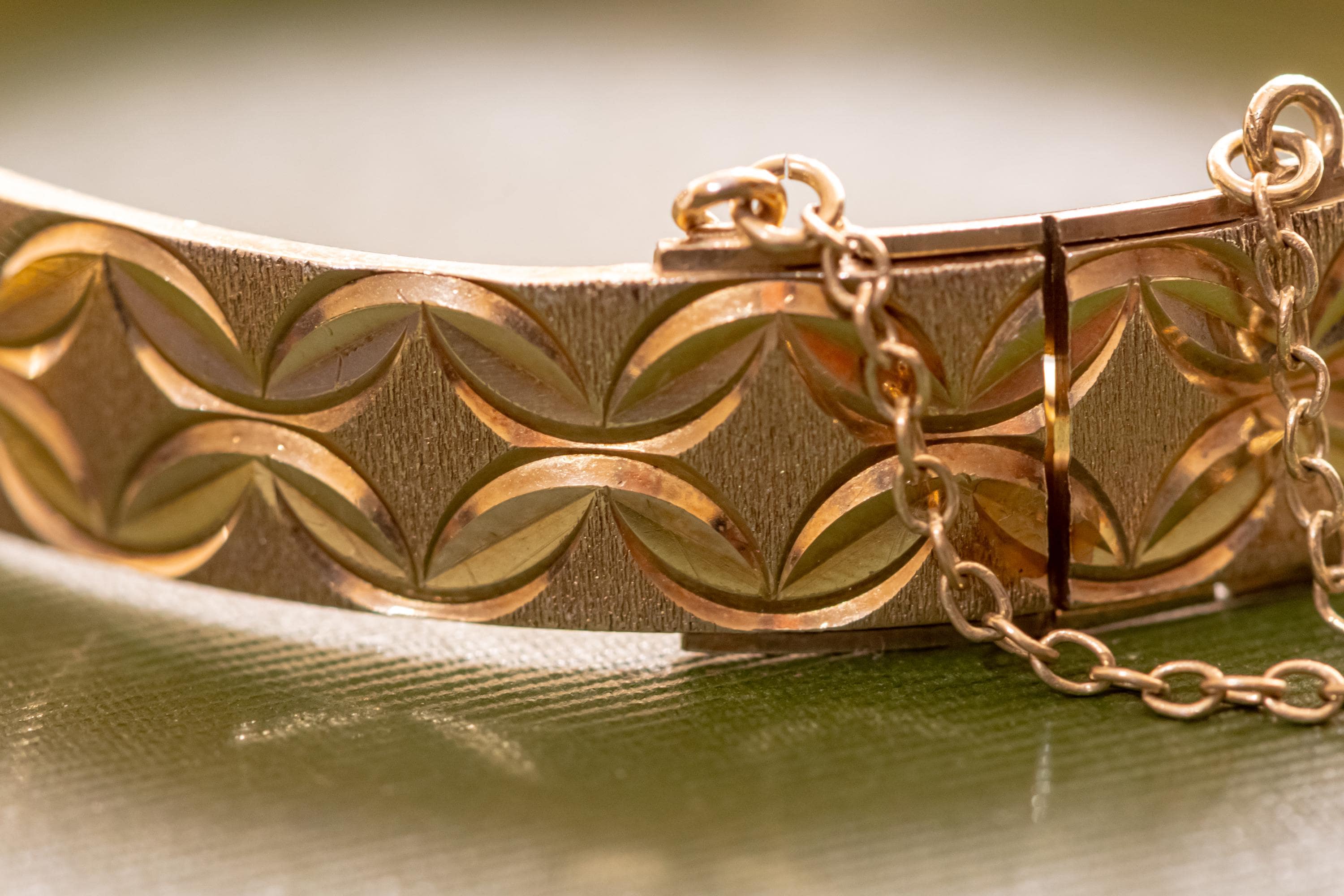 1977 Gold Vermeil Hinged Cuff | British Sterling Silver Geometric Bangle (Monomil LTD)
