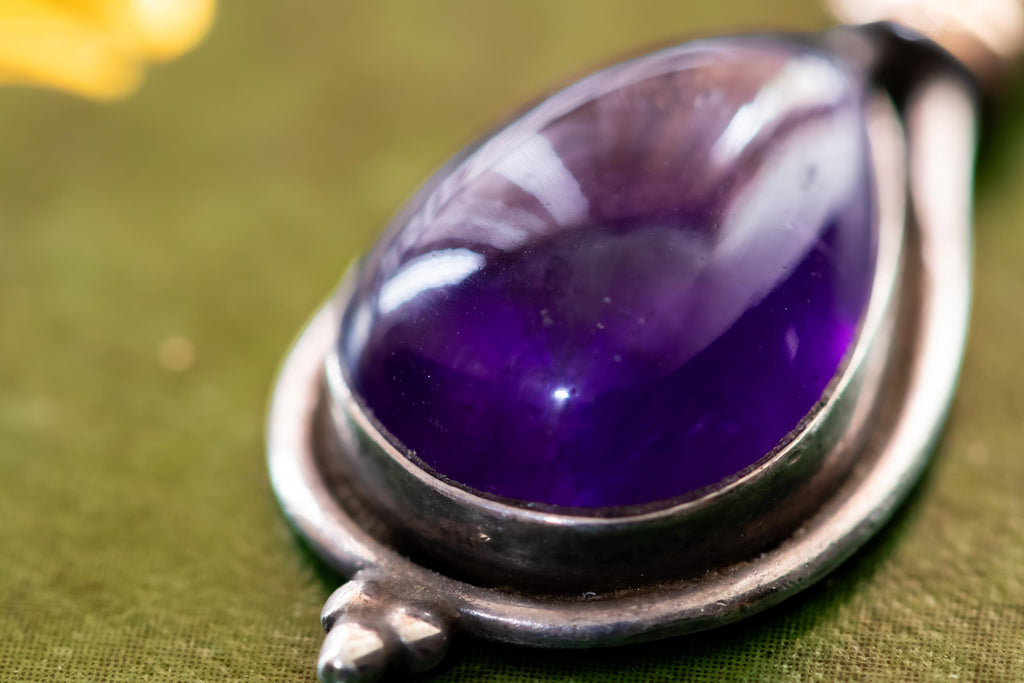 Sterling Silver Amethyst Teardrop Necklace, Wire-Wrapped Gemstone Amulet, Dark Academia Jewelry.