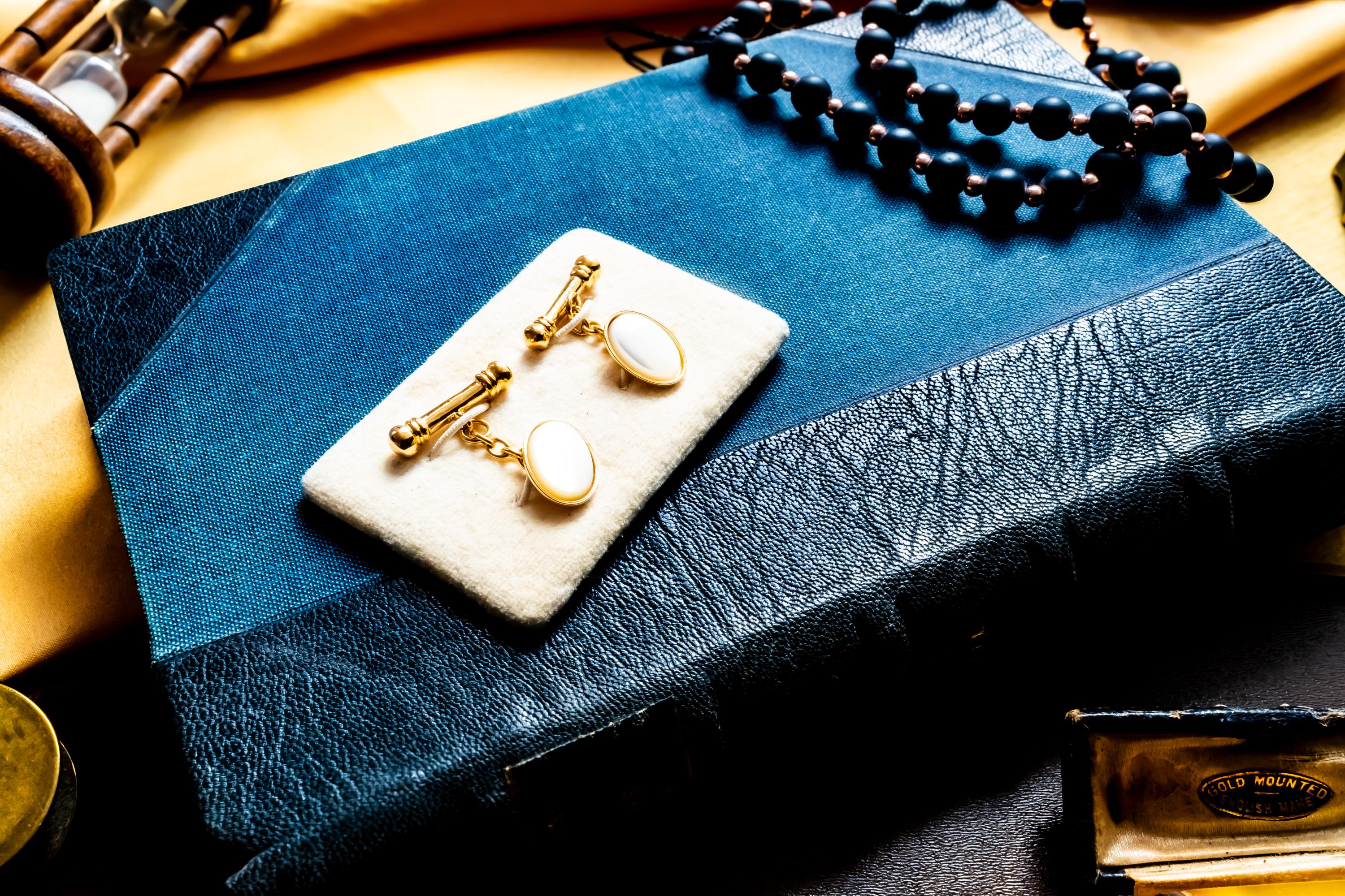 Vintage Stratton Sword Tie Clip Cufflinks Set, Mother of Pearl Gold Tone Formalwear