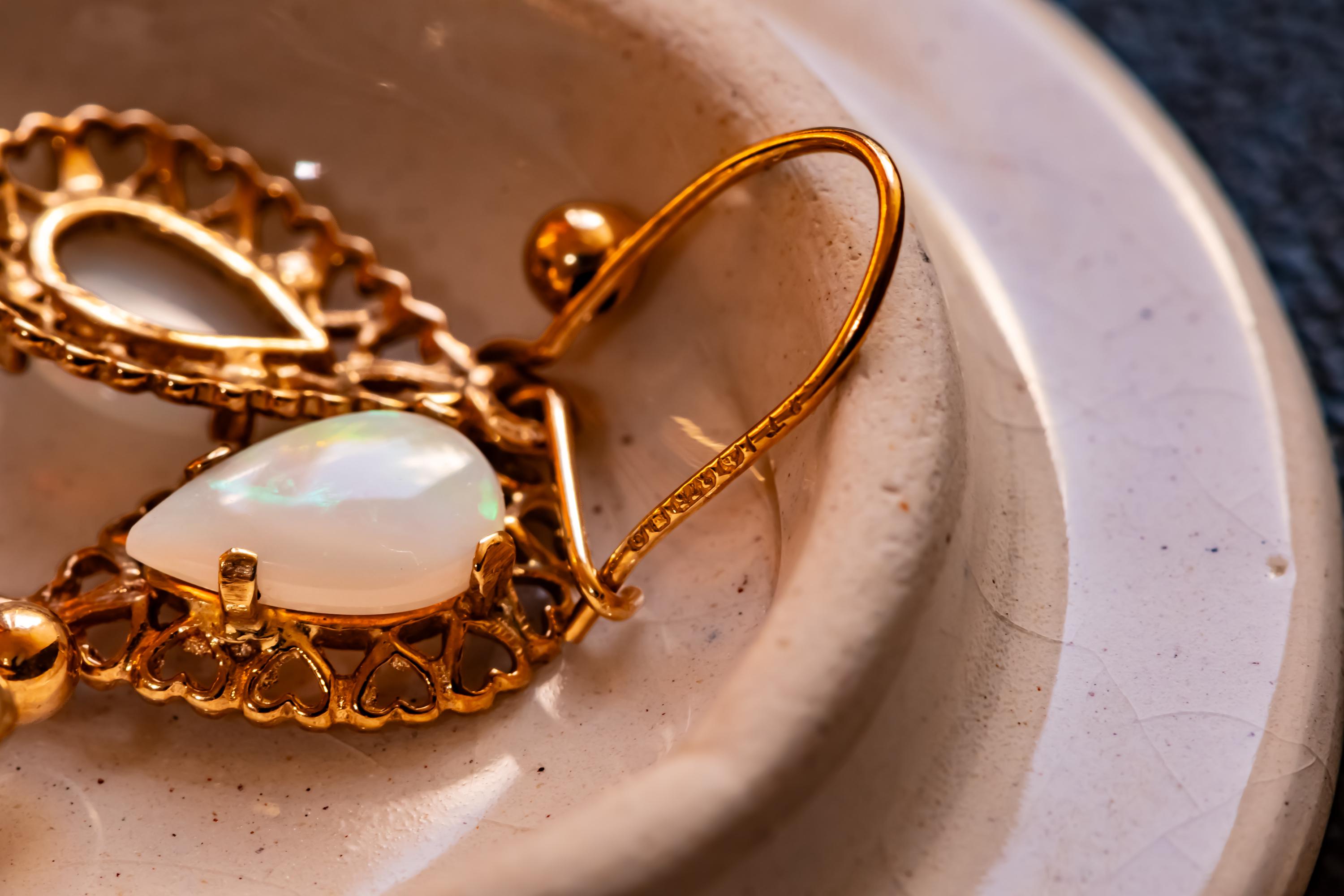 14ct Gold Opal Teardrop Earrings. Delicate Filigree Dangle, Dark Academia Vintage Style, Shadow and Silver Victorian Aesthetic.