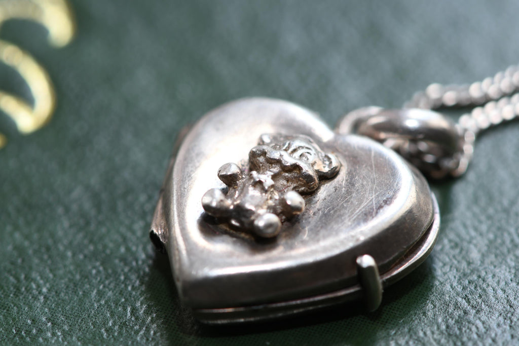 Sterling Silver Heart Locket Necklace, Teddy Bear Embossed Pendant, Vintage Keepsake Jewelry