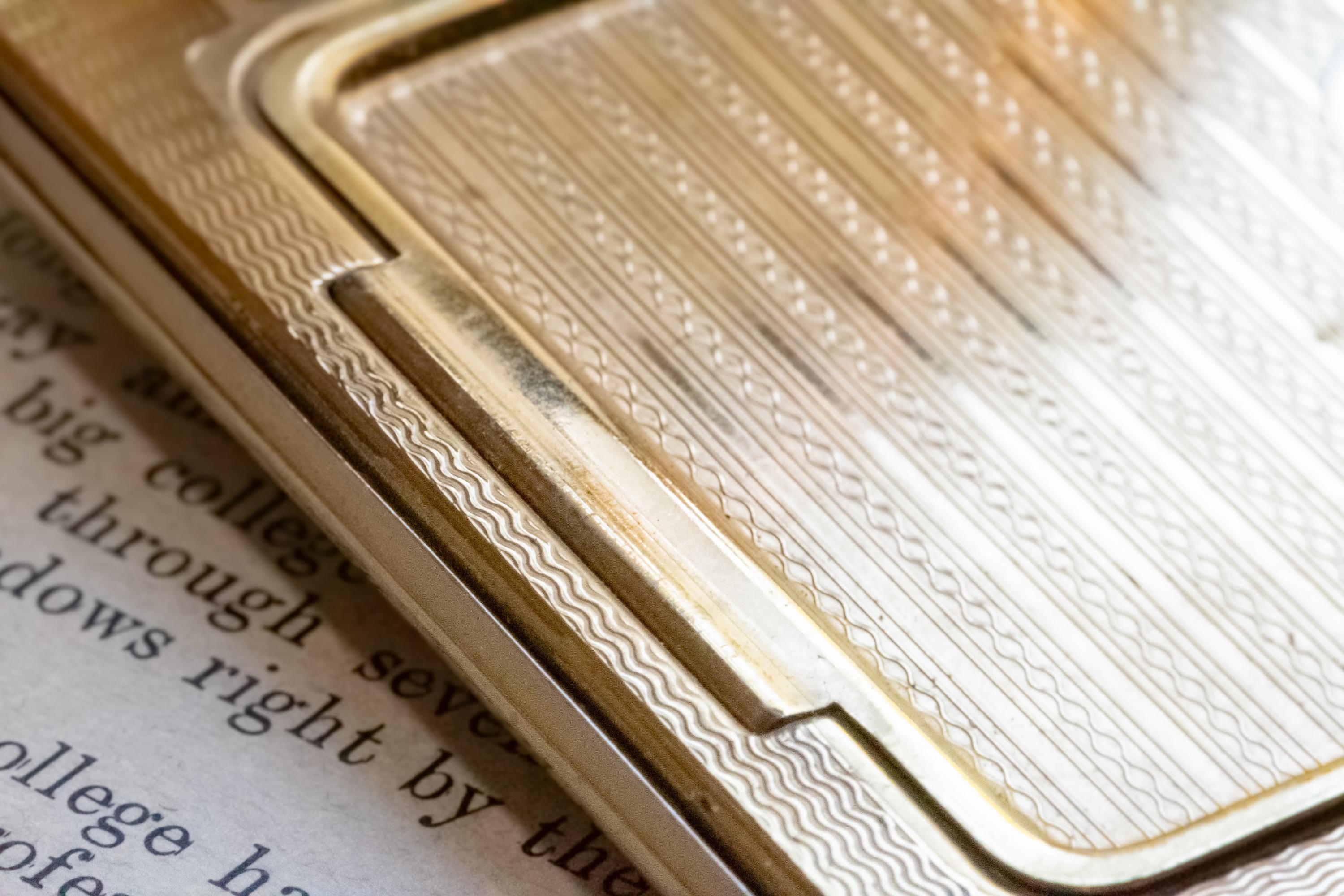 Vintage Kigu of London Gold Basketweave Carry-All Powder Compact with Lipstick Holder, NOS
